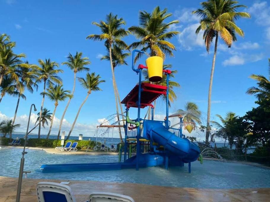 Beach Access + 3 Pools + Ocean Views - 2Br In Palmas - Sleeps 7 Apartment Humacao Bagian luar foto