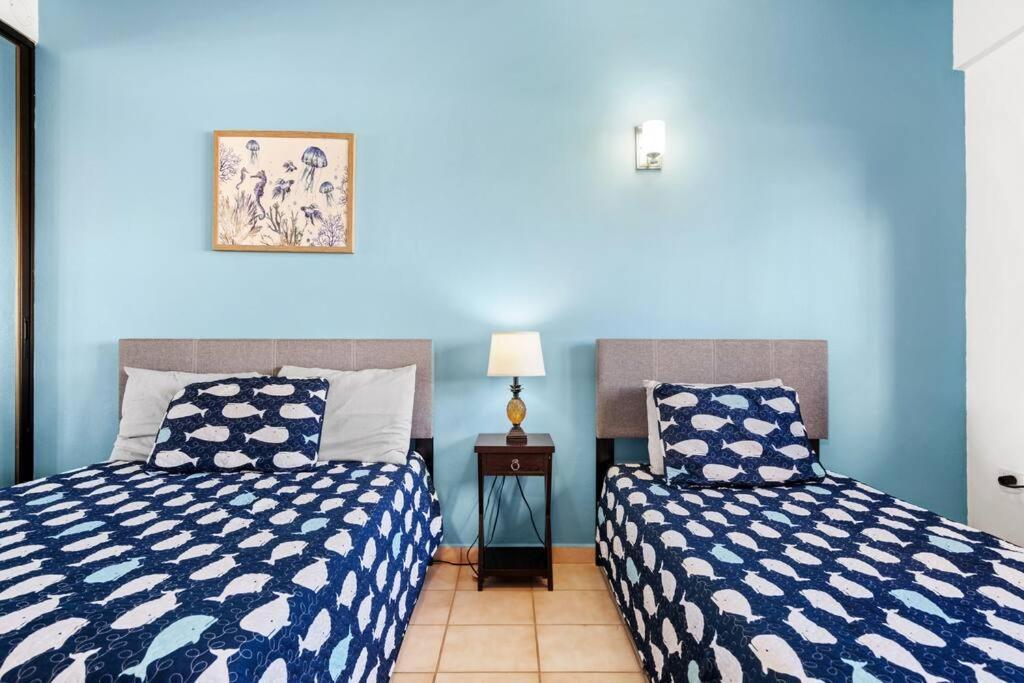 Beach Access + 3 Pools + Ocean Views - 2Br In Palmas - Sleeps 7 Apartment Humacao Bagian luar foto