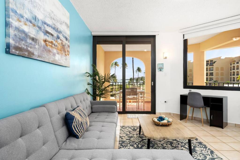 Beach Access + 3 Pools + Ocean Views - 2Br In Palmas - Sleeps 7 Apartment Humacao Bagian luar foto