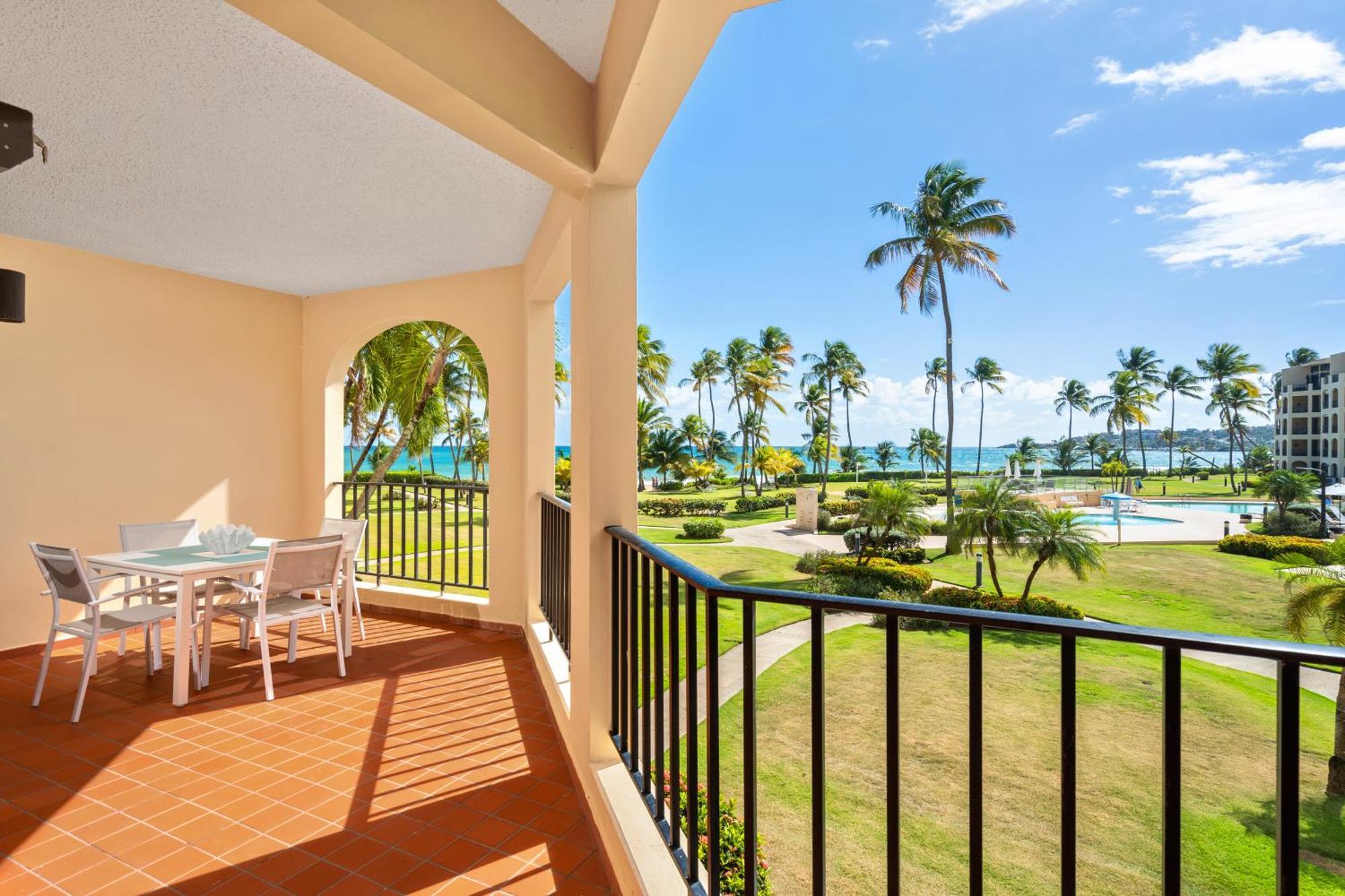 Beach Access + 3 Pools + Ocean Views - 2Br In Palmas - Sleeps 7 Apartment Humacao Bagian luar foto